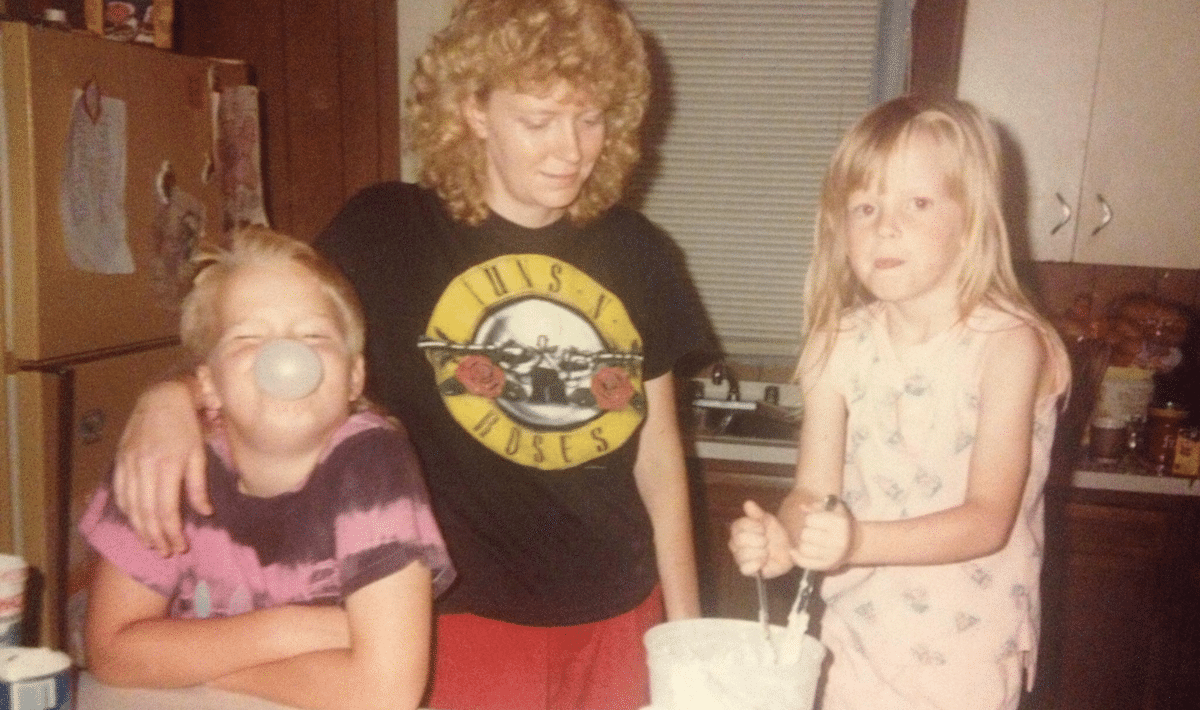 A culinary journey through the '80s: nostalgic delights and trends